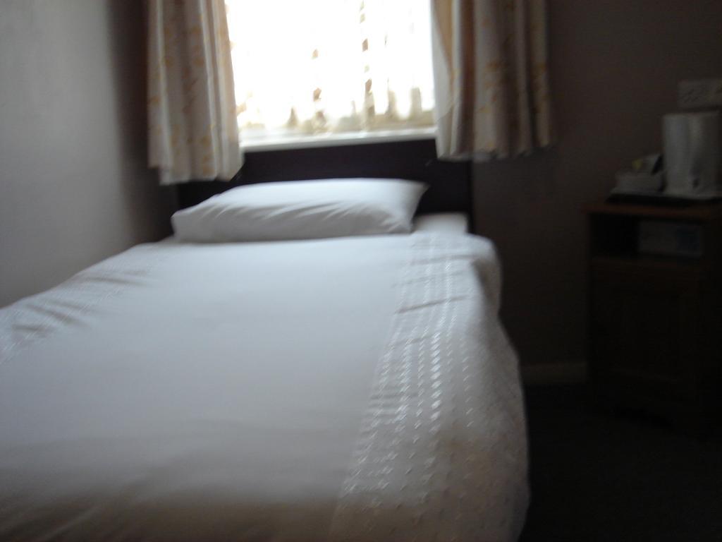 Prince Hotel Smethwick Habitación foto